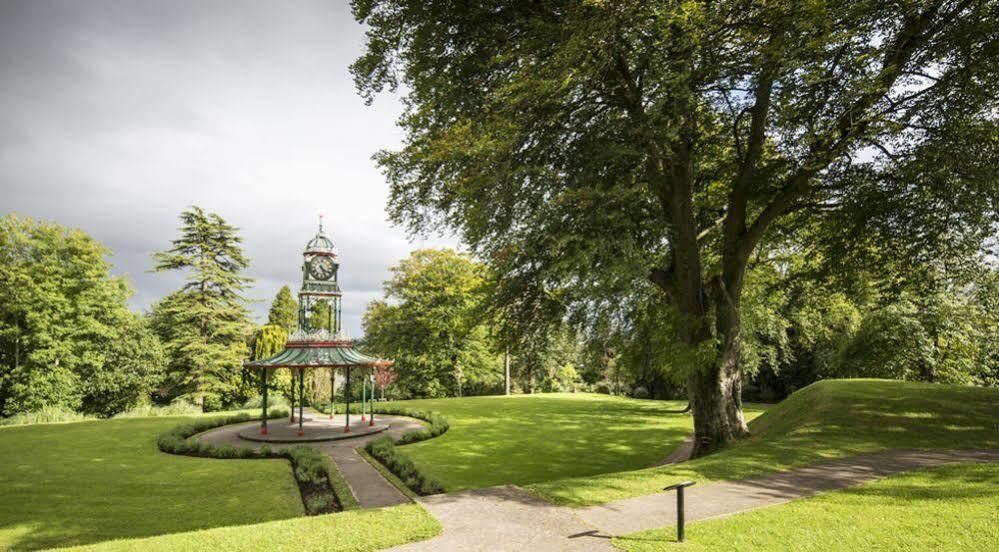 The Enniskillen Hotel And Motel ภายนอก รูปภาพ